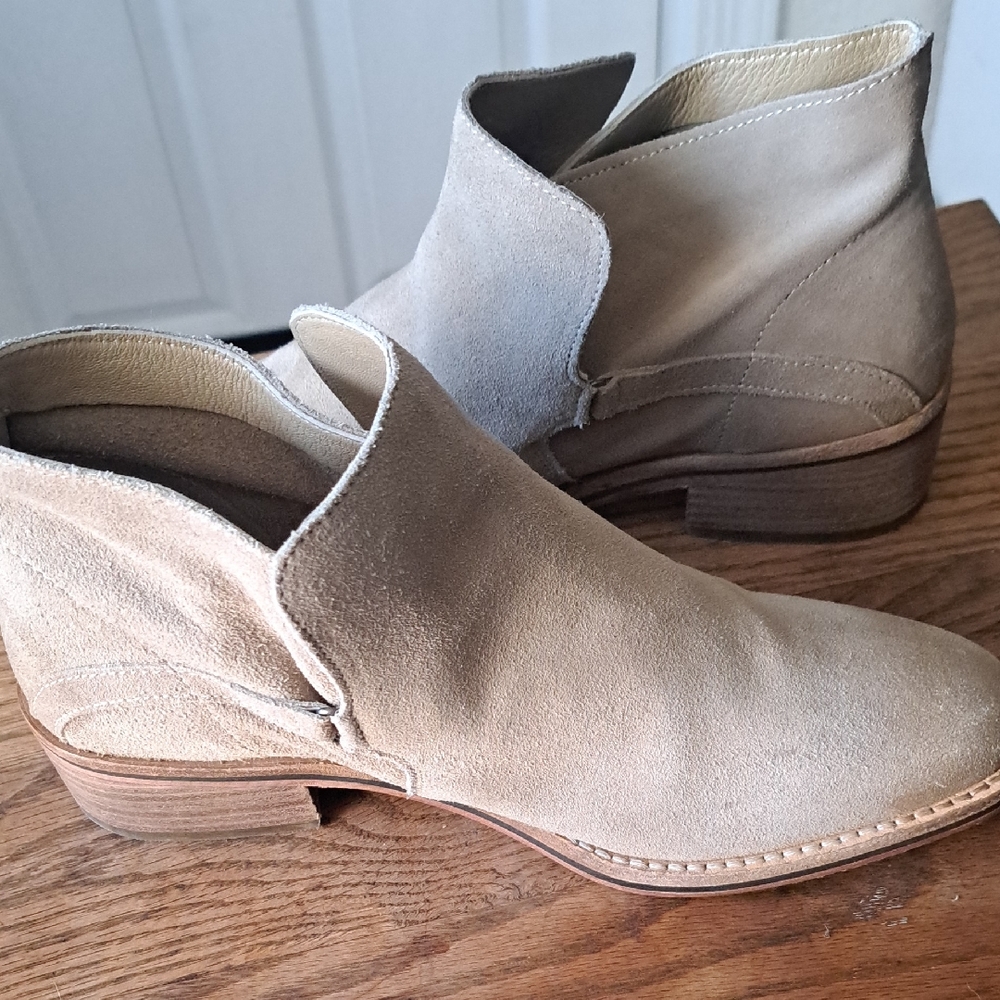 Womens Tan Suede Ankle Boots
